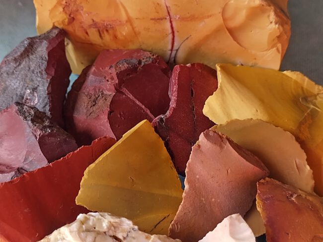 Foto van de edelsteen Mokaiet